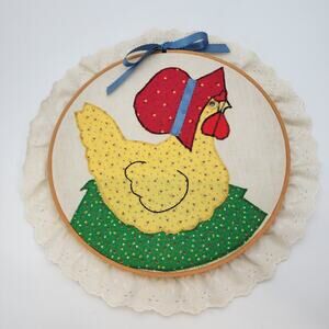 Chicken Hen Patchwork Wall Art 10" Ruffle Trim Handcrafted Vintage Farmhouse